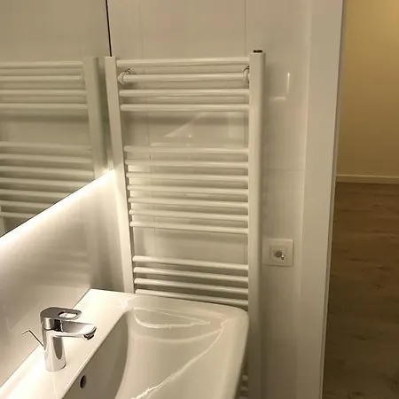 Rokytnice 22 *